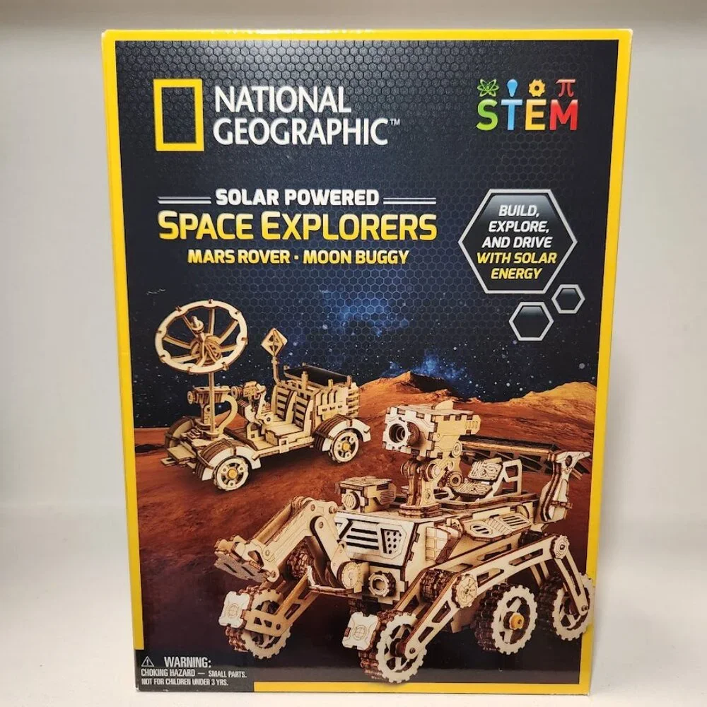 NEW NATIONAL GEOGRAPHIC Solar Model Kit Wooden 3D Puzzle Models NASA Space Explo